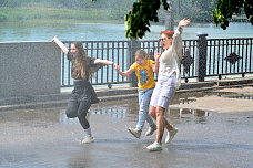 05 06 2025 Ребята из «Спорта для всех» встретили лето дружным забегом