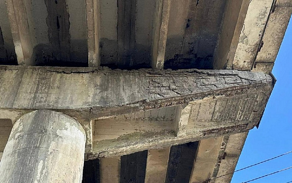 :В ходже обследования на мосту в Батайске были выявлены трещины. Источник фото: телеграм-канал министерства транспорта Ростовской области.