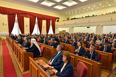 От церемоний к делам. В правительстве Ростовской области прошло официальное представление врио губернатора региона Юрия Слюсаря