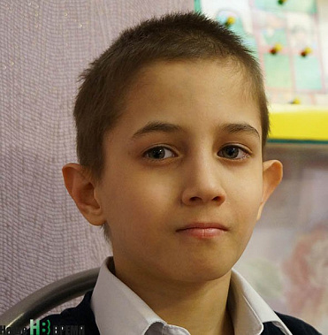 Денису нужна мама