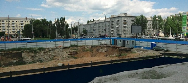 Участок перед ростовским отелем 