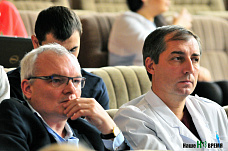 Двадцать четыре часа в сутки…