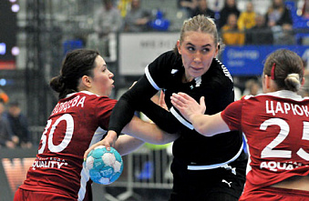 ГК «Ростов-Дон» в последнем домашнем матче года разгромил ижевский «Университет»