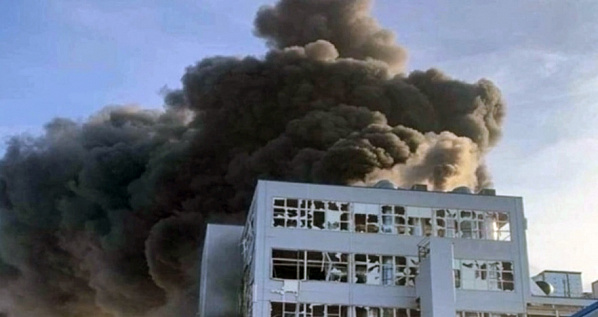 Пострадавшие на пожаре в Шахтах пока остаются в больницах