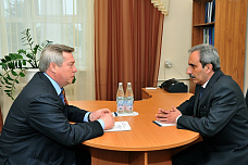 Рабочий визит накануне Победы