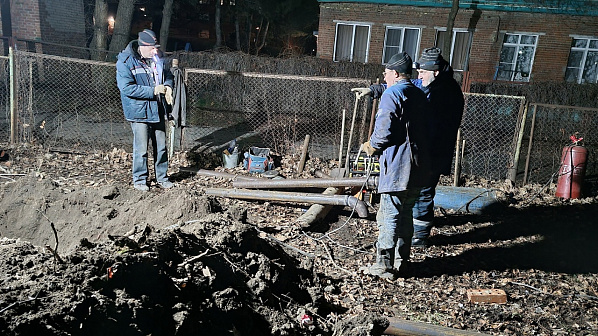 В Таганрогском микрорайоне Дубки без тепла оказались жилые дома и объекты социальной сфере