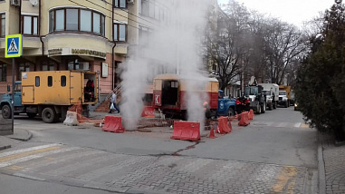 Из-за порыва в центре Ростова 34 дома остались без отопления