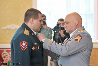 Личный штандарт- новому командующему