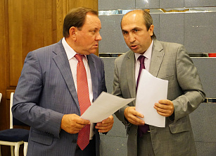 Мы, нижеподписавшиеся...