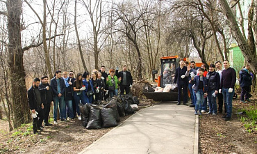 Во время первого субботника в году в Ростове-на-Дону вывезли 320 тонн мусора