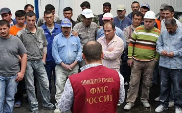Больше половины россиян выступают за закрытие границ от неквалифицированных трудовых мигрантов