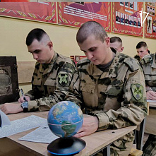 Росгвардейцы приняли участие в «Географическом диктанте»