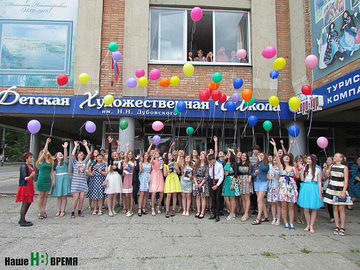 Детям, которые учатся в художественной школе, и дела нет до «договорных» страстей...