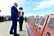 04 05 2026 В главном храме ЮВО торжественно открыт монумент «Земля героев»
