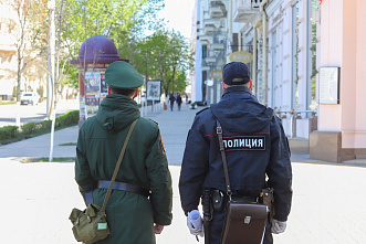 Коммунальные службы, спасатели и пожарные Ростова перешли в режим повышенной готовности