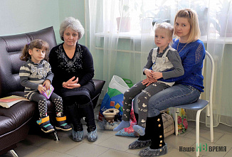 Оперирует Лео Бокерия