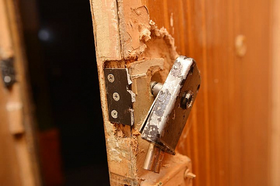 Пойман грабитель, похитивший у пенсионерки три медали