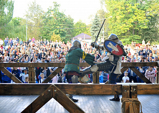 На ристалище вызываются…