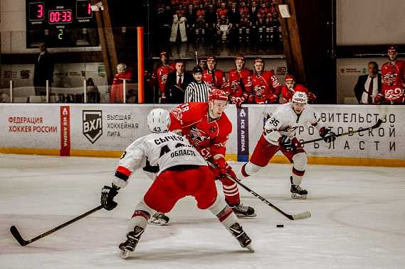 Дома не проигрывают