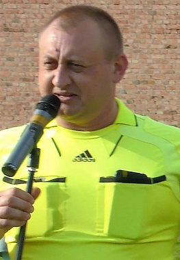 На фото: Михаил Корниенко  24 апреля 2021 года на открытии межрайонных турниров по шахматам  и футболу.