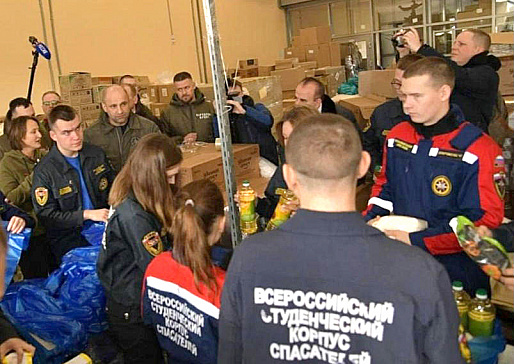 Единый склад гуманитарной помощи #МЫВМЕСТЕ в Ростове-на-Дону посетил Герой ДНР Артём Жога