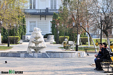  Фотохроника: первый день тотальной самоизоляции в Ростове и Новочеркасске