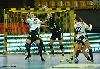 Гандболистки «Ростов – Дона» дома в матче Лиги чемпионов разгромили хорватскую «Подравку»