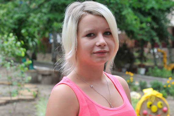 Ане нужна мама