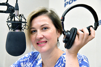 Людмила Путилина, ведущая и редактор новостей на радио.