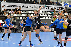 Гандболистки «Ростов-Дона» провели первый товарищеский матч в предсезонные