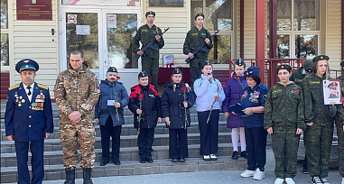 В Пешковской школе почтили память кавалера ордена Мужества лейтенанта Ивана Ющенко