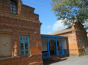 История в кирпиче и в сердце