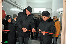 В колонии работают в две смены