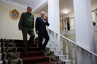 Прилетев в Ростов, президент России Владимир Путин посетил штаб группировки войск, задействованных в СВО