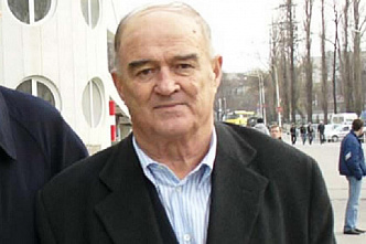 Настоящий полковник, заслуженный тренер, серебряный призер. Юрию Шикунову посвящается…