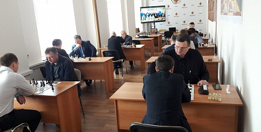 В Ростове провели рапид памяти ветерана прокуратуры и адвокатуры Василия Соломичева