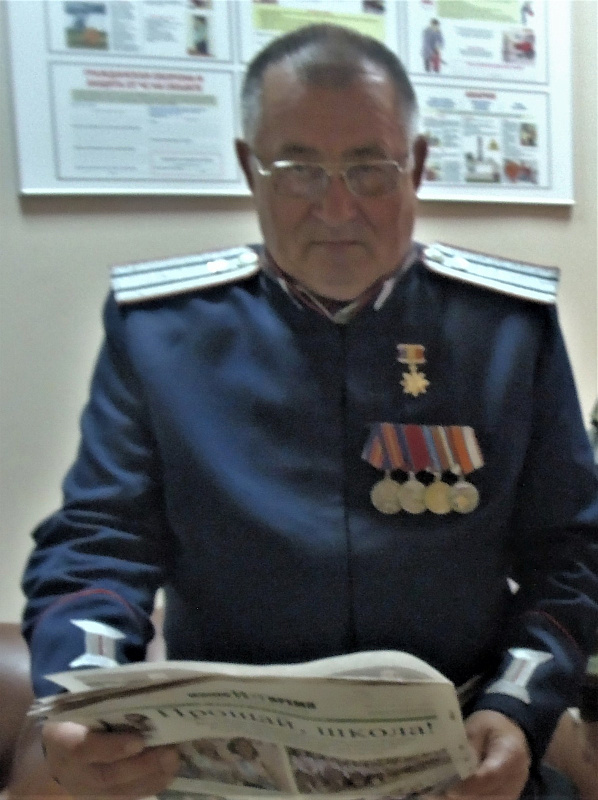 На фото: краевед и поисковик Александр Изварин