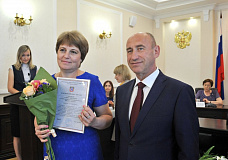 Наградили работников текстильной и легкой промышленности