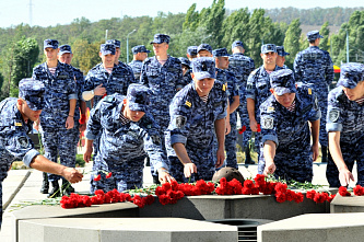 Донские росгвардейцы первыми приняли присягу на территории народного музея «Самбекские высоты»