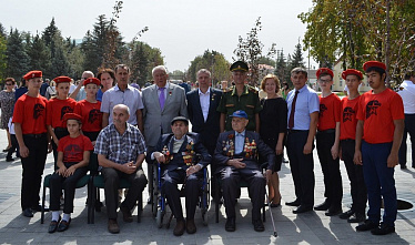 О доблестях, о подвигах, о славе