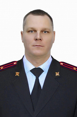 Ветеран МВД и боевых действий Денис Хохлов: « Поздравляли мы, поздравляли нас...»