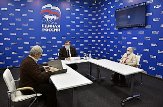 Донские парламентарии вновь проводят очные приемы избирателей