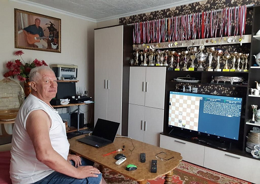 Игрок Интернет сборной Ростовской области Александр Топилин из Семикаракорска