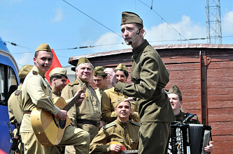 Поезд «Победа» прибыл на первый путь