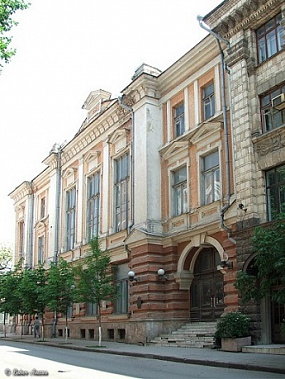 Старое здание ростовского театра музкомедии отреставрируют