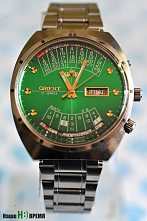 Старинные часы еще идут