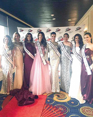 Участницы конкурса Missis International - 2017, Нунэ Кобяцкая (5-я слева)