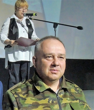 Олег Кулешов на финальной церемонии конкурса 