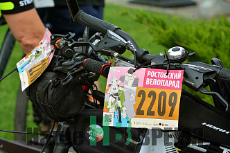 Сегодня по улицам Ростова промчал традиционный городской велопарад