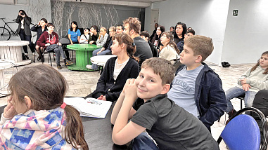 19 12 2025 Дед Мороз не носит шорты